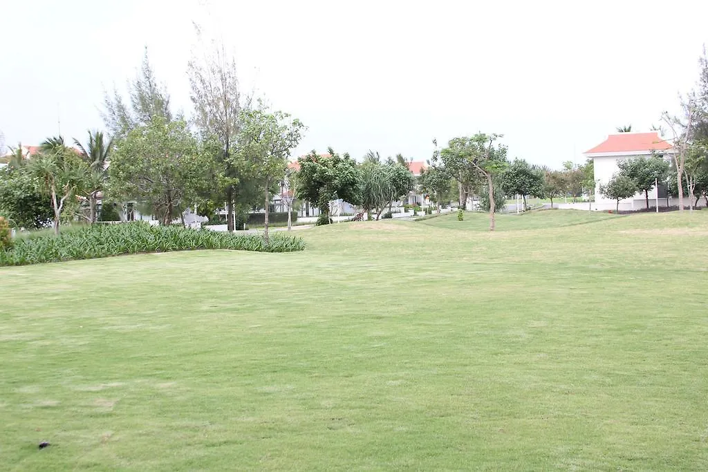Ocean Apartment With Garden Da Nang Vietnam